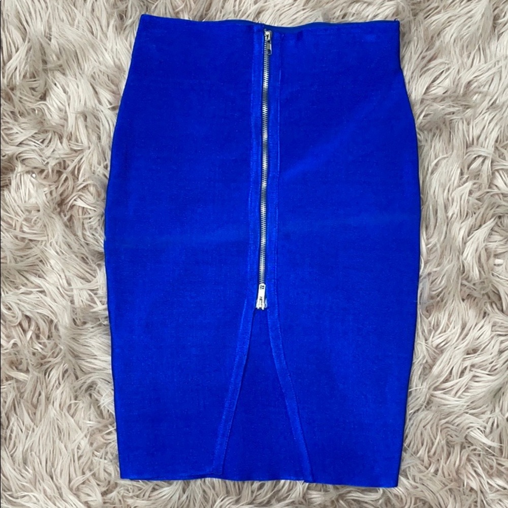 Bandage pencil skirt
